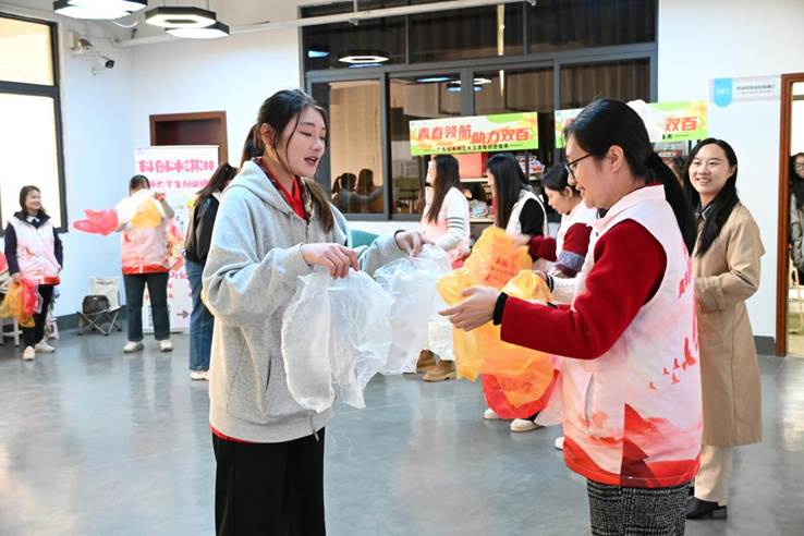 17d6e41420e063a4a5f295fce5d4bdf