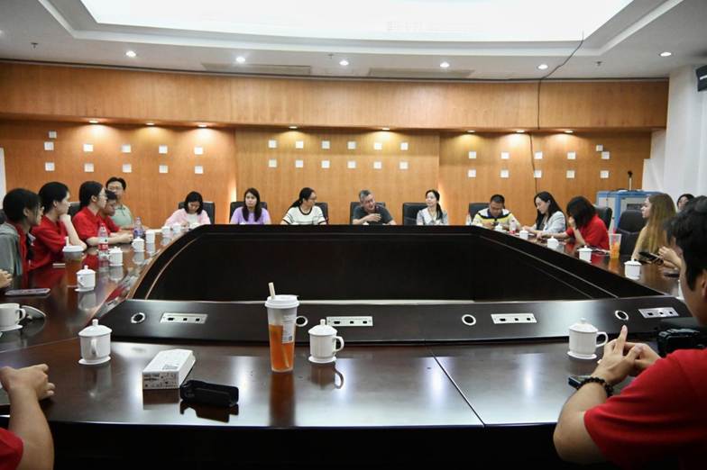 文旅局會(huì)議